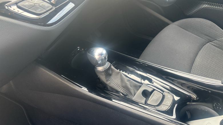 Toyota C-HR 1.8 Hybrid Dynamic 5dr CVT Hybrid Hatchback